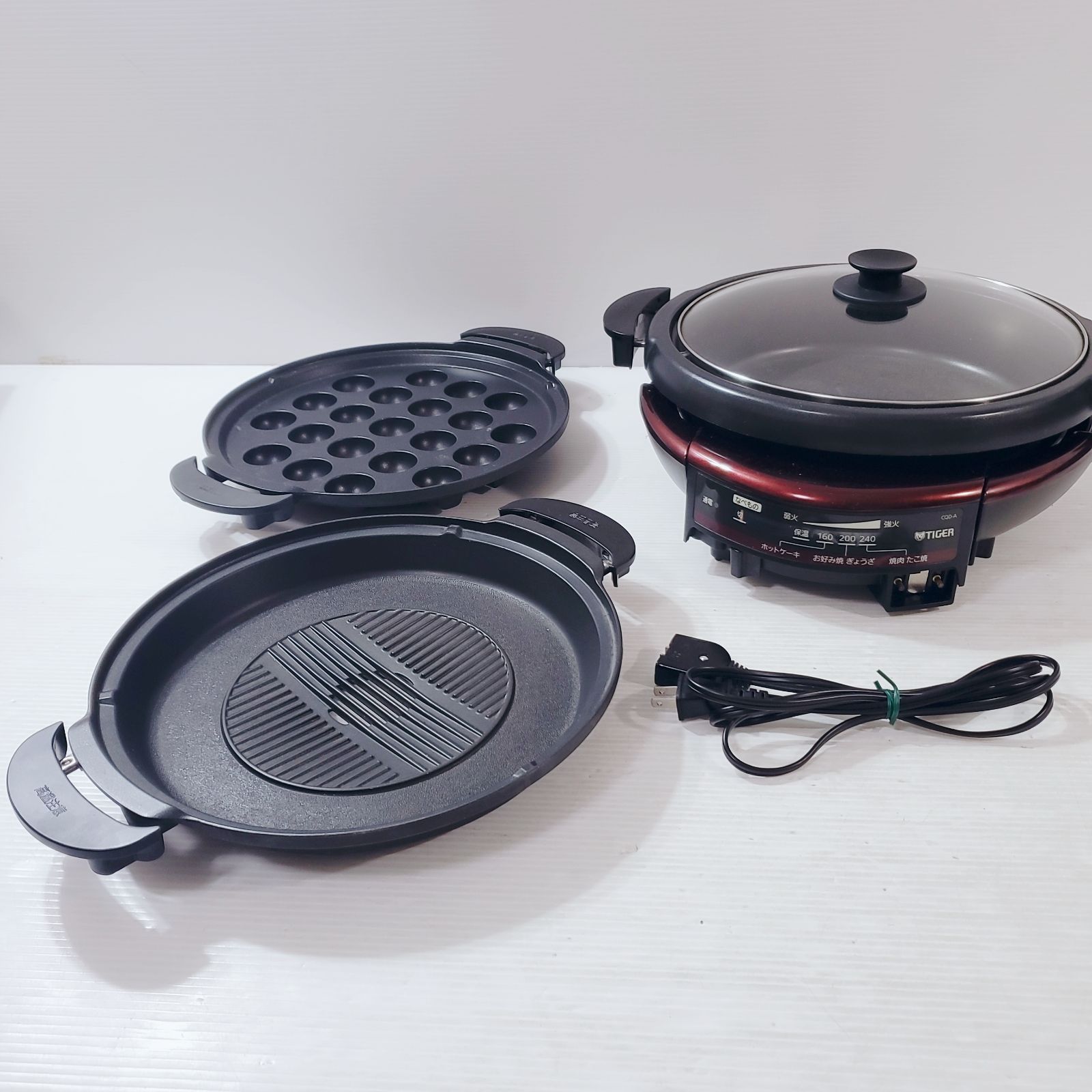 新品・未開封〉タイガー グリル鍋CQD-A120 ボルドーブラウン タイガー