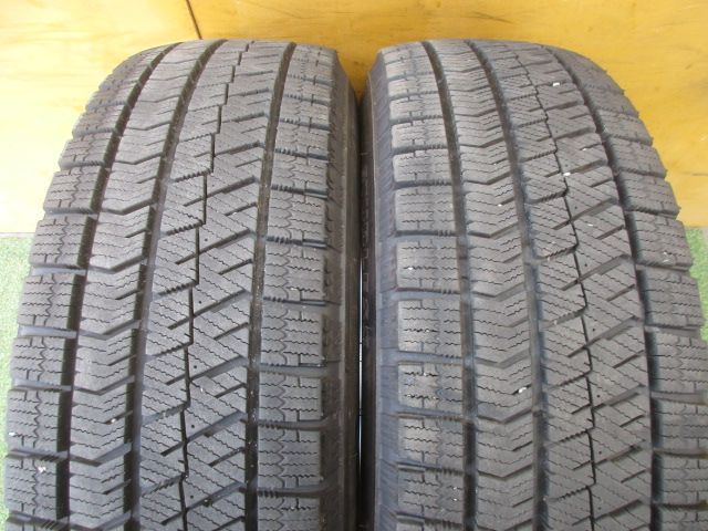 中古】 送料込み ジョーカー 185/65R15 スタッドレスタイヤ4本 中古】 送料込み ジョーカー 185/65R15 スタッドレスタイヤ4本