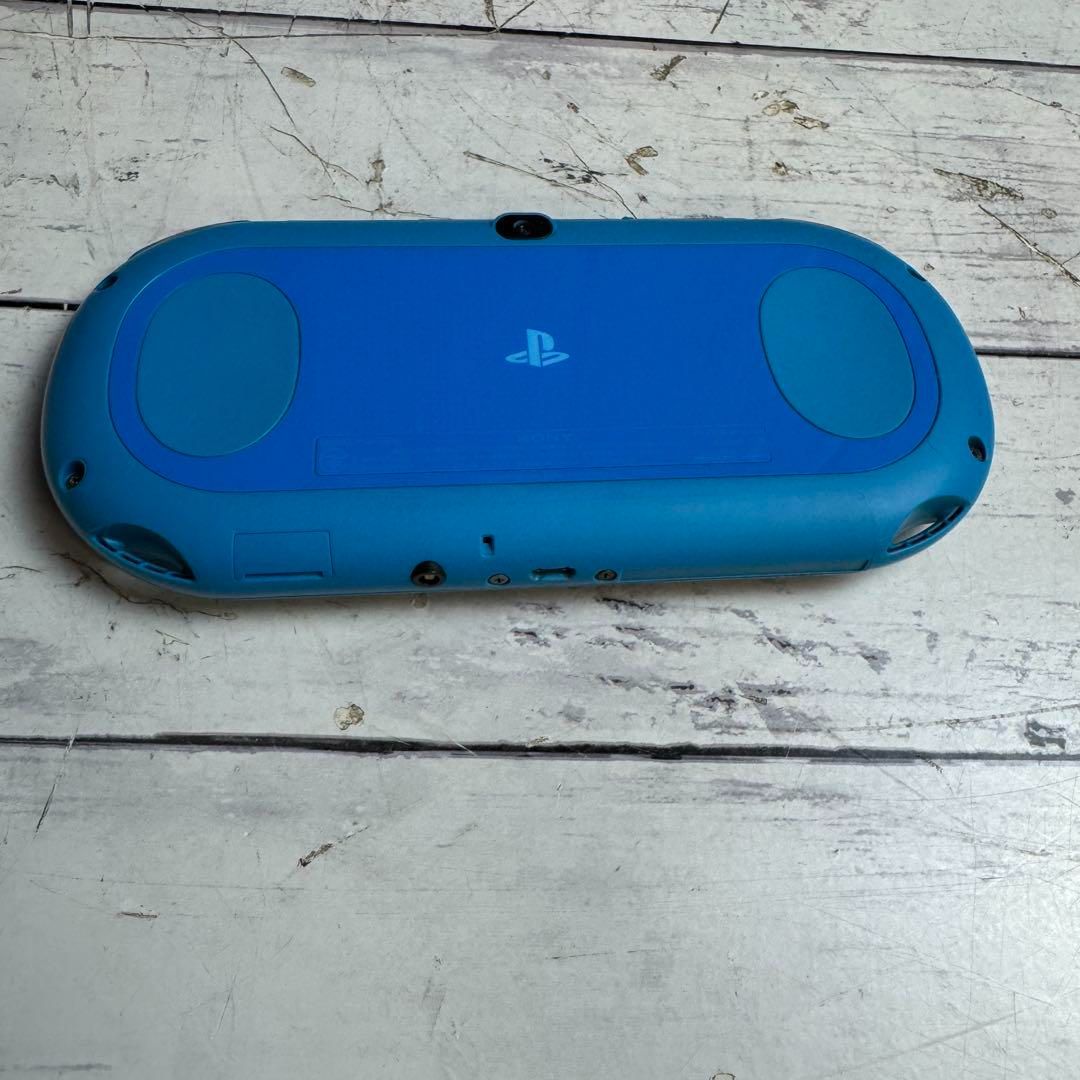  SONY PSVITA PCH-2000 ゲーム機 ソフト付き 本体 PS Vita(ヴィータ)