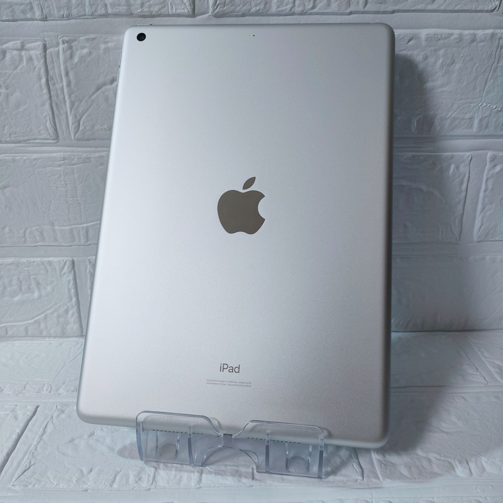 iPad 第7世代 本体  WiFiモデル 32GB iPad Wi-Fi 32GB - シルバー（第7世代） [整備済製品] - Apple