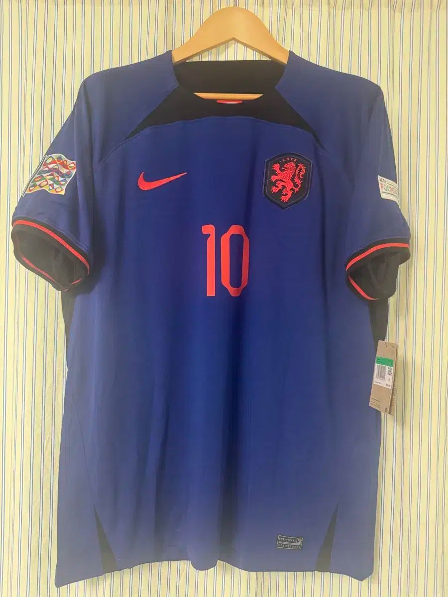 成人式振袖に厚底草履バッグセット 豪華鶴松竹梅孔雀 牡丹刺繍桂由美