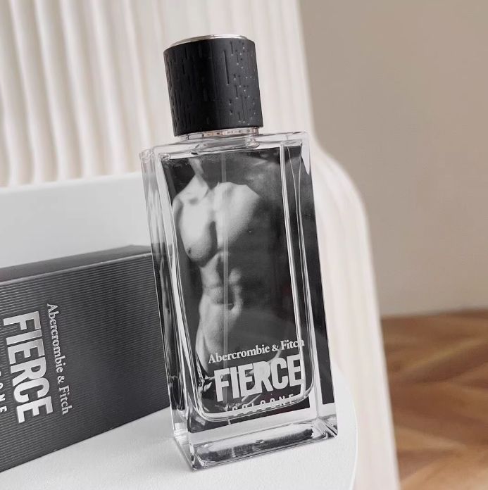新品 Abercrombie Fitch アバクロンビーアンドフィッチ アバクロ