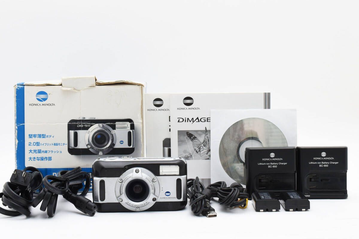 ペルソナ5 割引 主人公 ジオラマアクリルスタンド