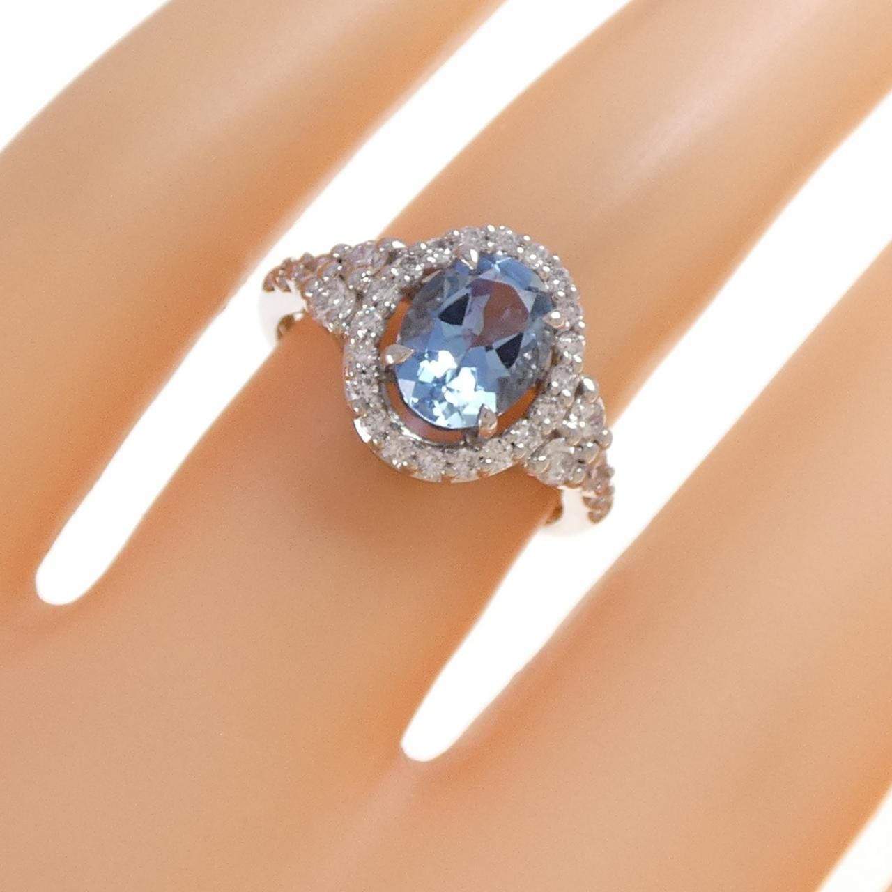 アクアマリンK14WGリング　#12 K14WG アクアマリン リング 1.05CT