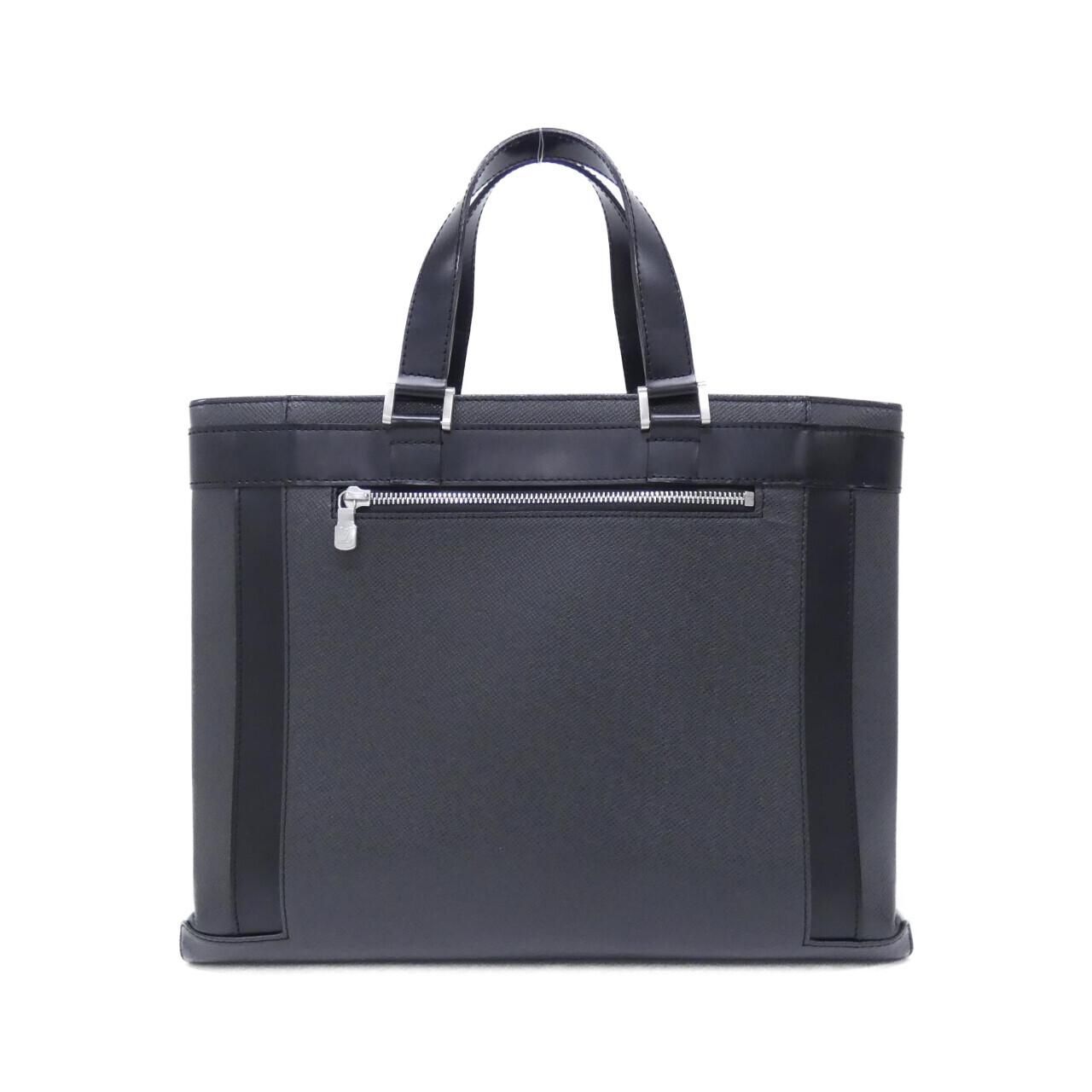 ハンドメイド眠りねこがま口ショルダーバッグミナペルホネンのカケラ