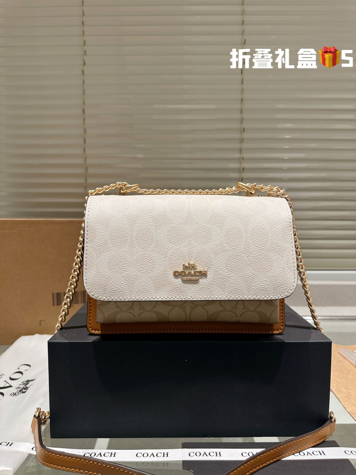 今日 COACH Klare ク フラッンバッグ-WTO輸入2