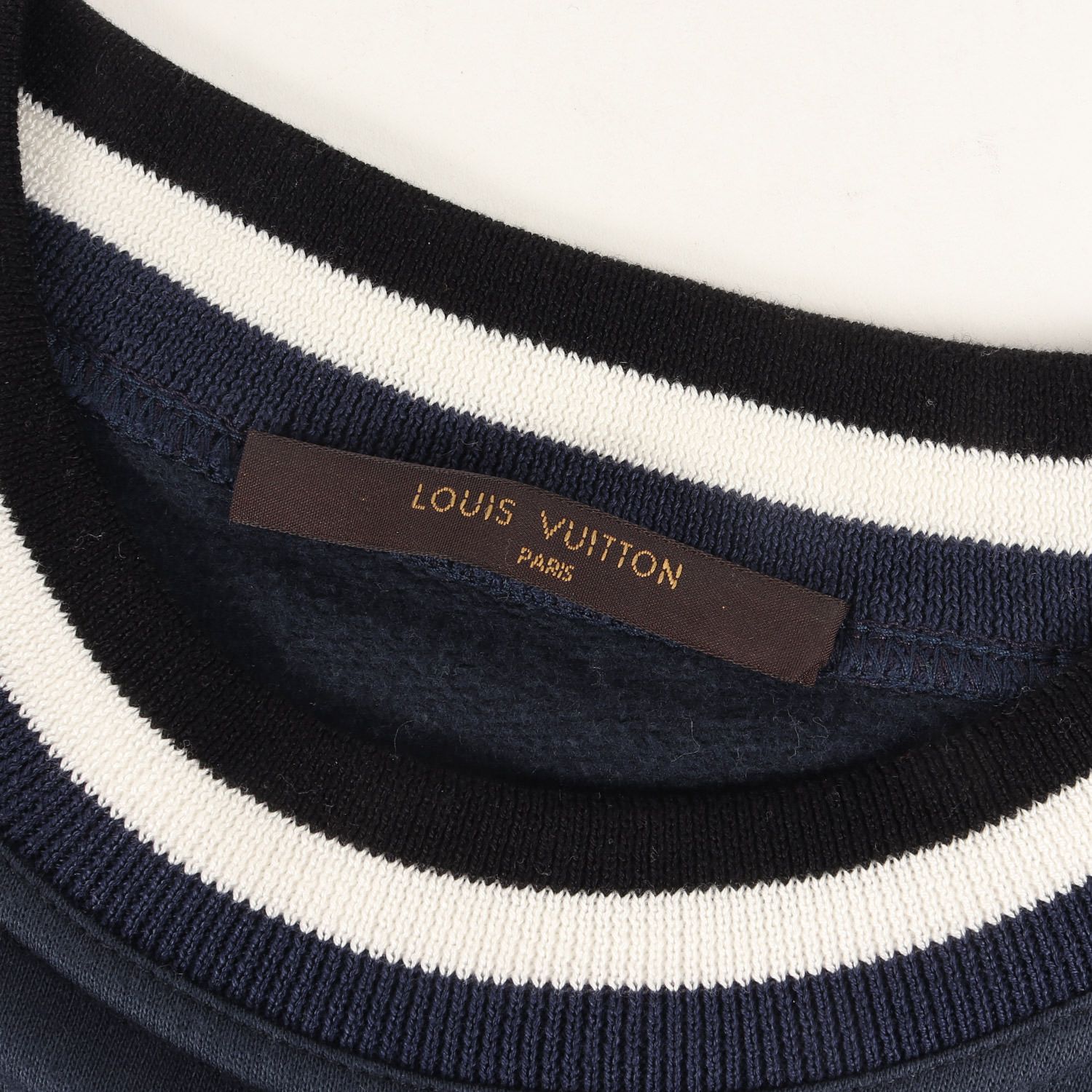 ルイヴィトン チャップマンブラザーズ スウェット LOUISVUITTON ルイヴィトン チャップマンブラザーズ 雪豹刺繍