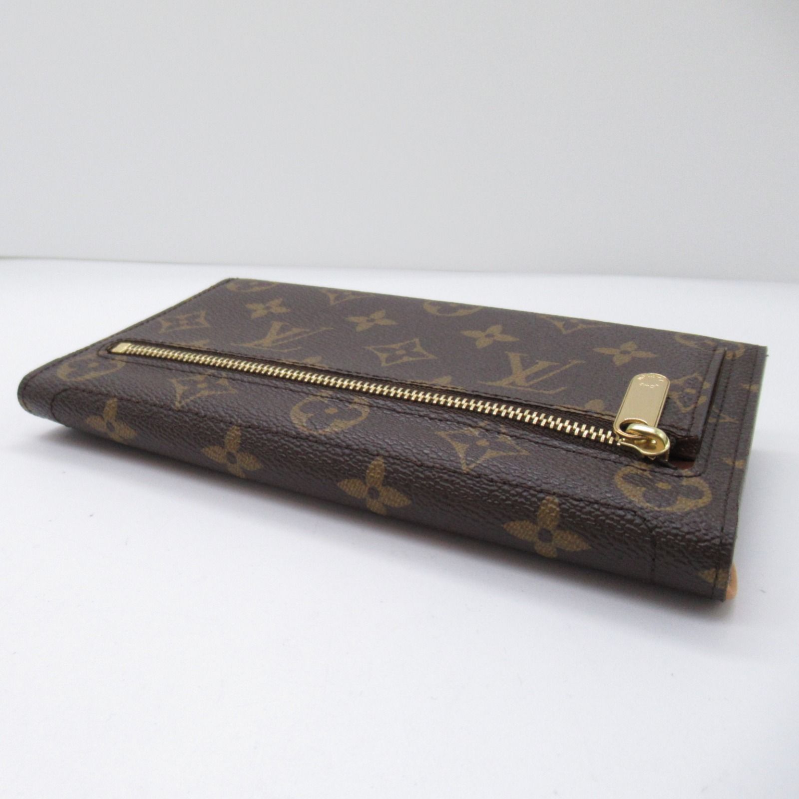 VUITTON 三つ折り長財布