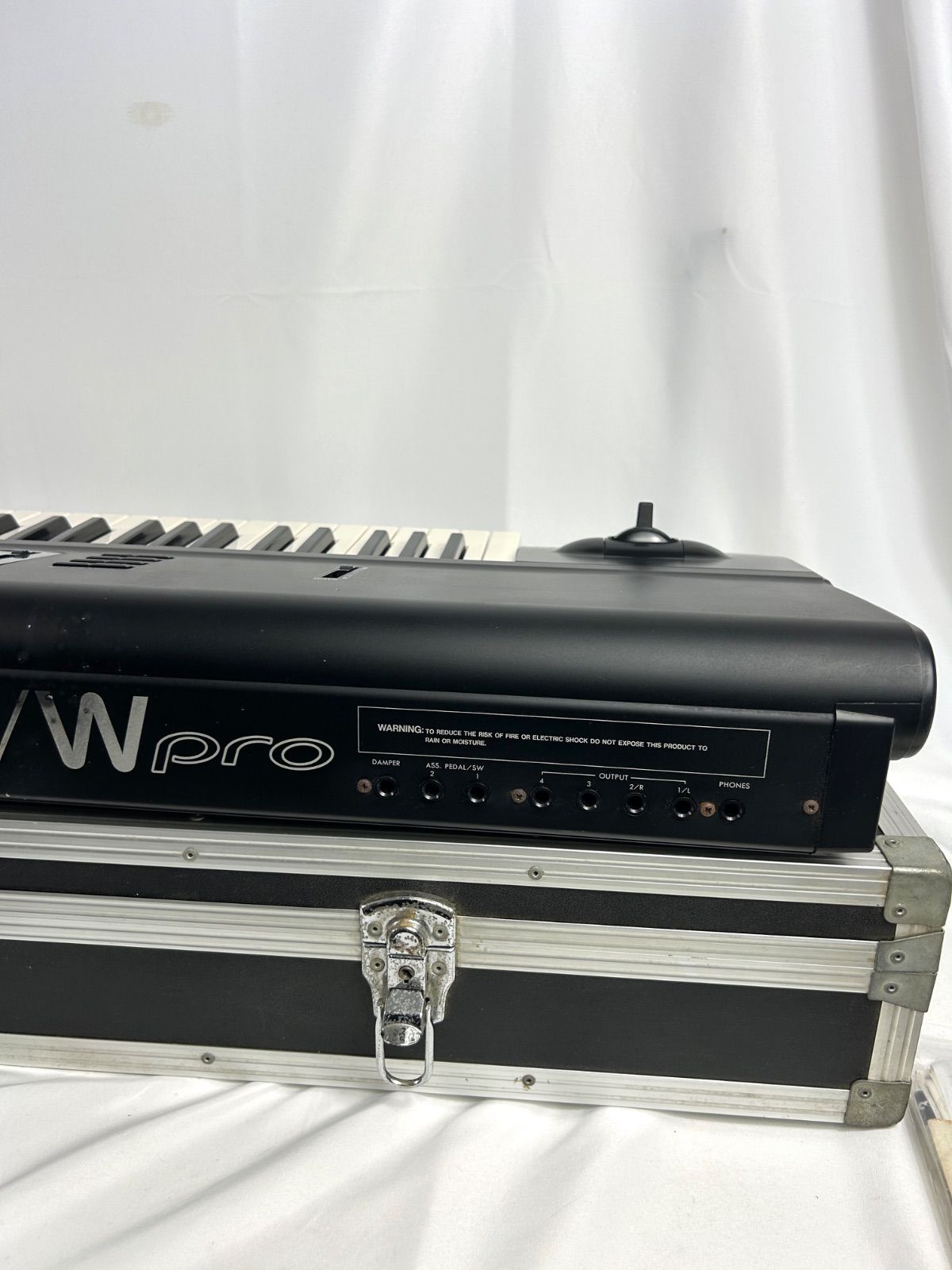 KORG 01/W pro ミュージックワークステーション シンセサイザー
