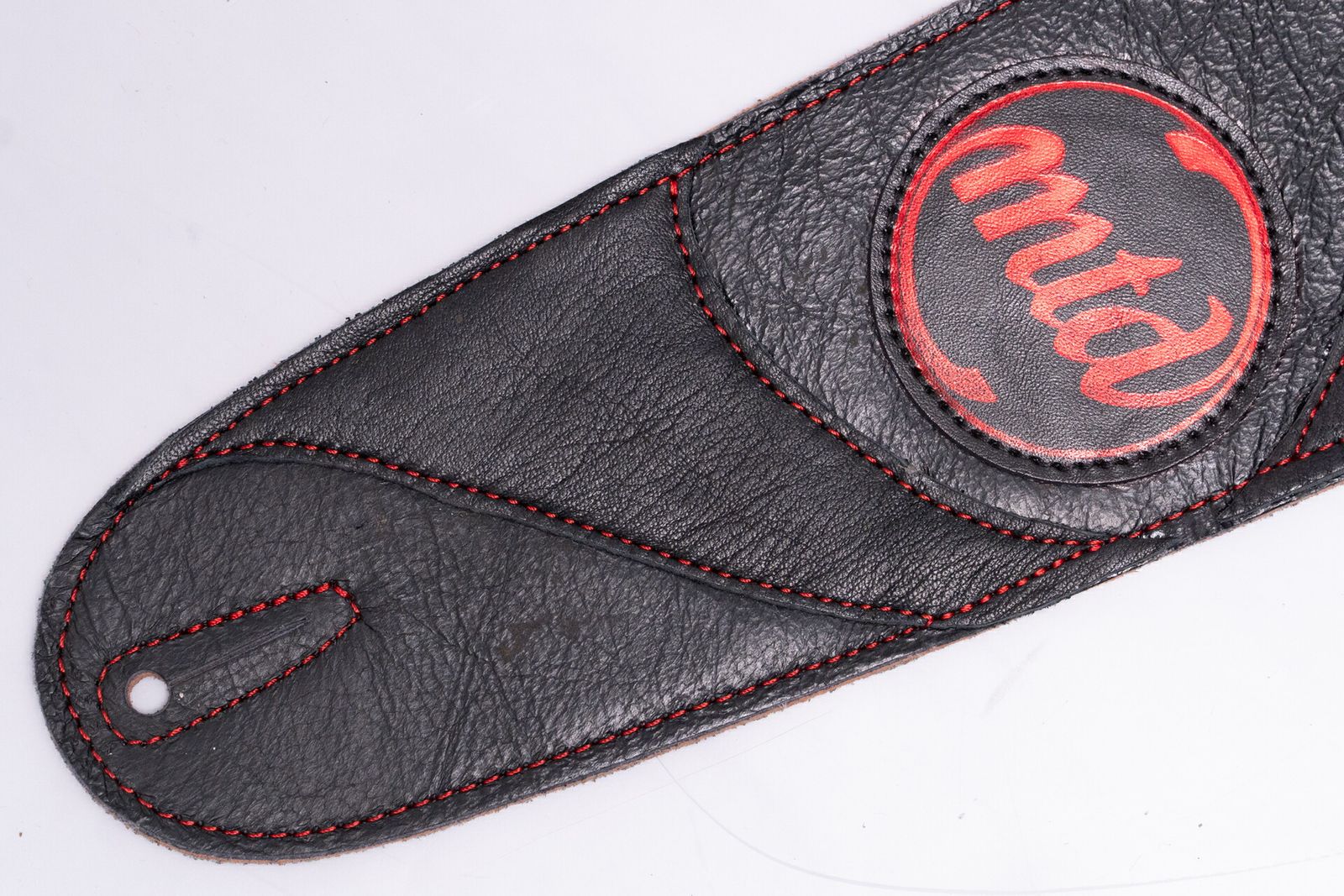 Straps |
