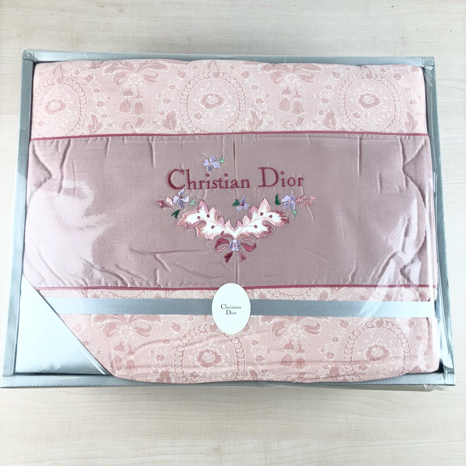 クリスチャンディオール　キルトケット 15日まで限定価格】Christian Dior キルトケット 140×190 綿100