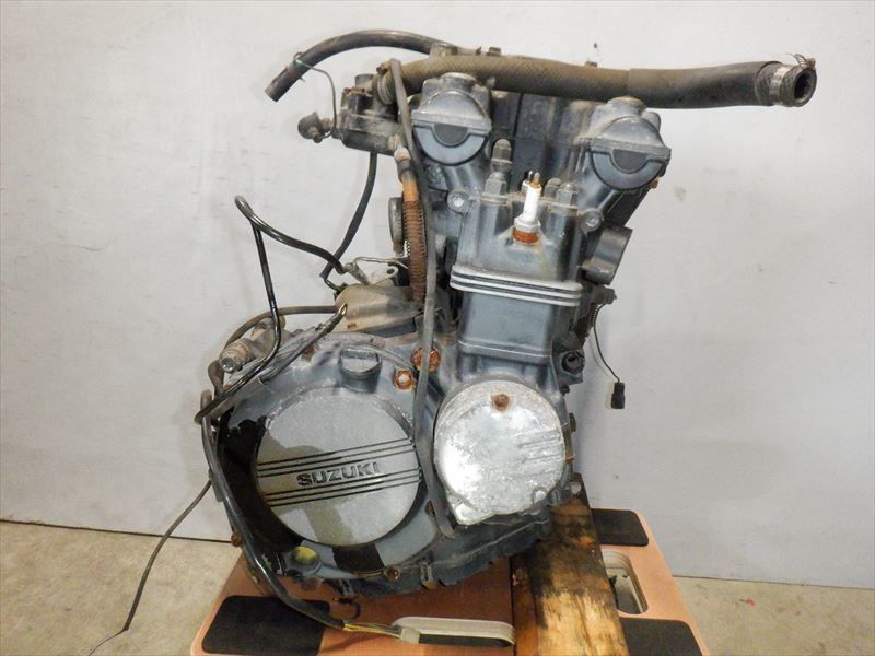 SUZUKI  SUZUKI GS250FW エンジン GJ71A スズキ GS250FWS-2 GJ71B 当時物　(23-0830-12) スズキ SUZUKI GS250FW エンジン GJ71A スズキ GS250FWS-2 GJ71B 当時物 (23