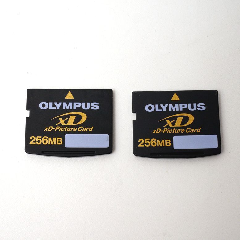 OLYMPUS xD-Picture Card 256MB 2枚セット【中古・動作確認済み】