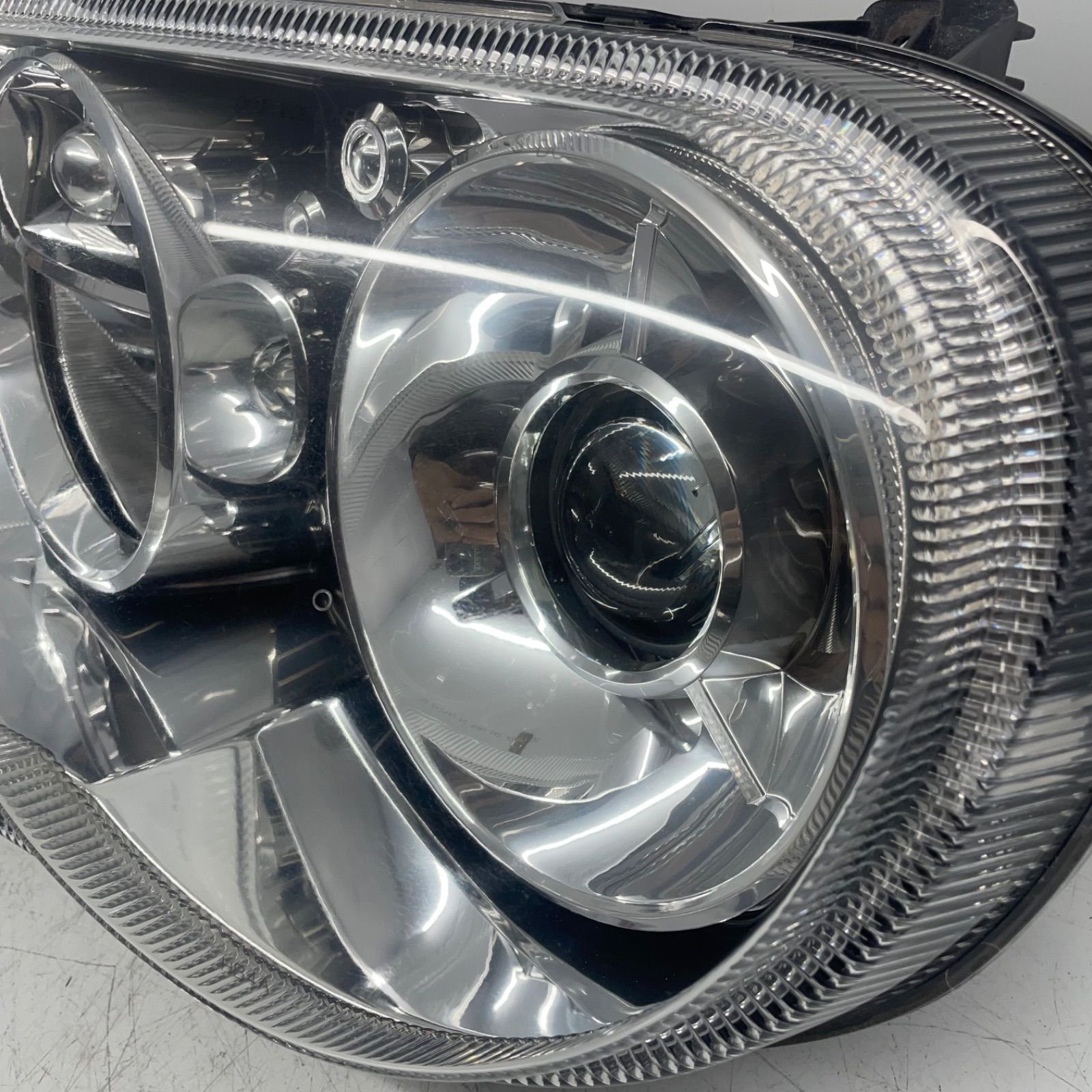 クライスラー 300C 左右 ヘッドライト LX35