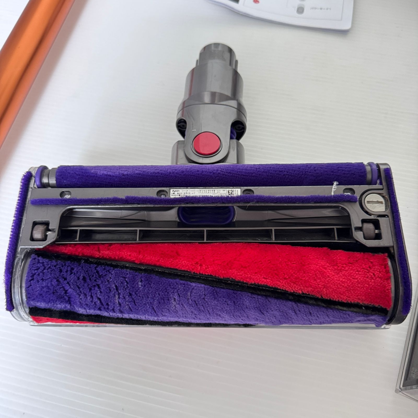 ☆動作確認済み Dyson ダイソン V10 Fluffy SV12 コードレスクリーナー