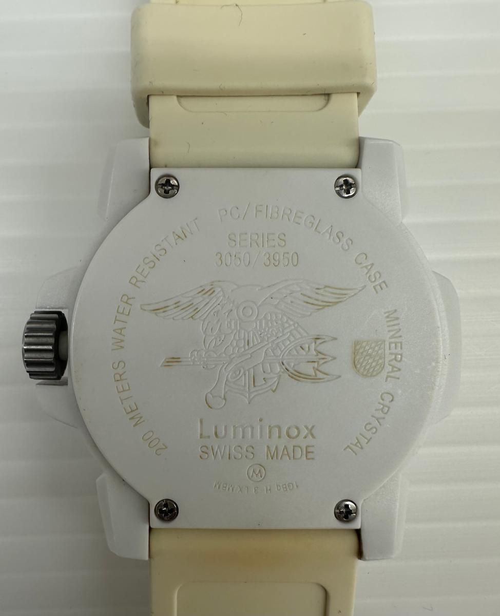 中古品】LUMINOX ルミノックス 腕時計 アナログ クオーツ式 3050