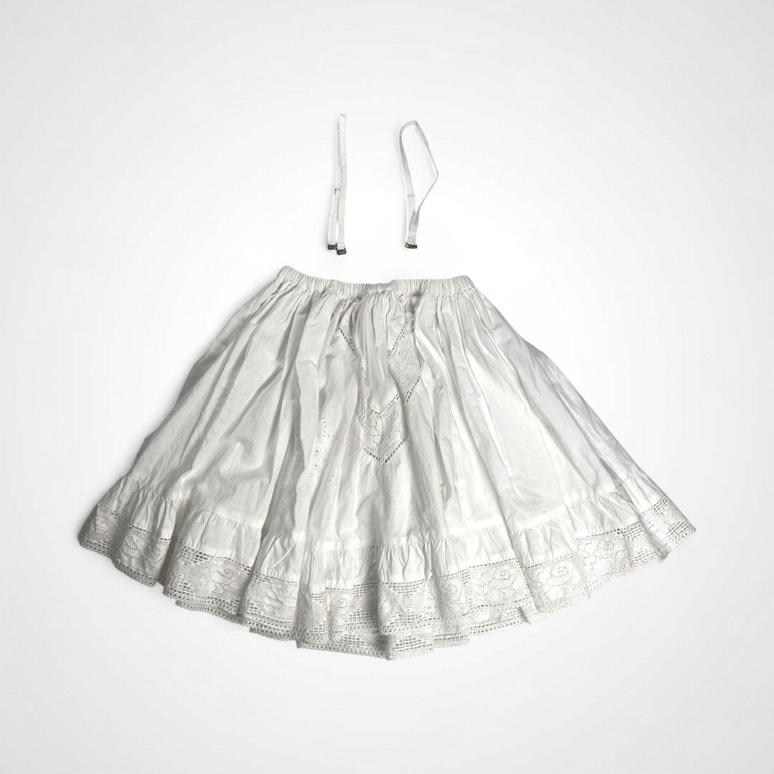 crinkle × slobe iena クリンクル クリンクル クリンクル × スローブイエナ 2way embroideryミニスカート ホワイト SIZE