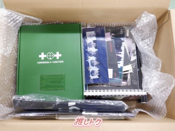 まとめ売りTXT フラッグ スローガン ミニフォトカード 缶バッジ まとめ売りTXT フラッグ スローガン ミニフォトカード 缶バッジ