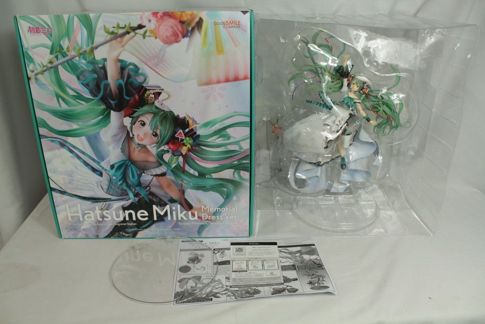 初音ミク Memorial Dress Ver. 1|7スケール フィギュア