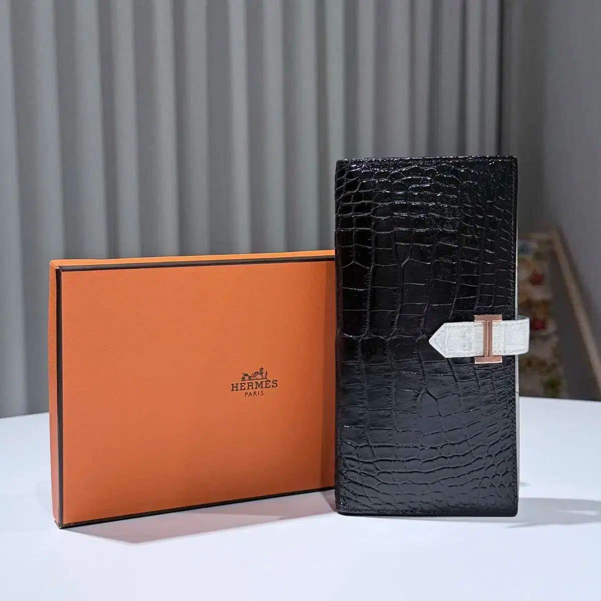 限定版 ／ Hermes(エルメス) ベアン クロコダイル ワニ 長財布
