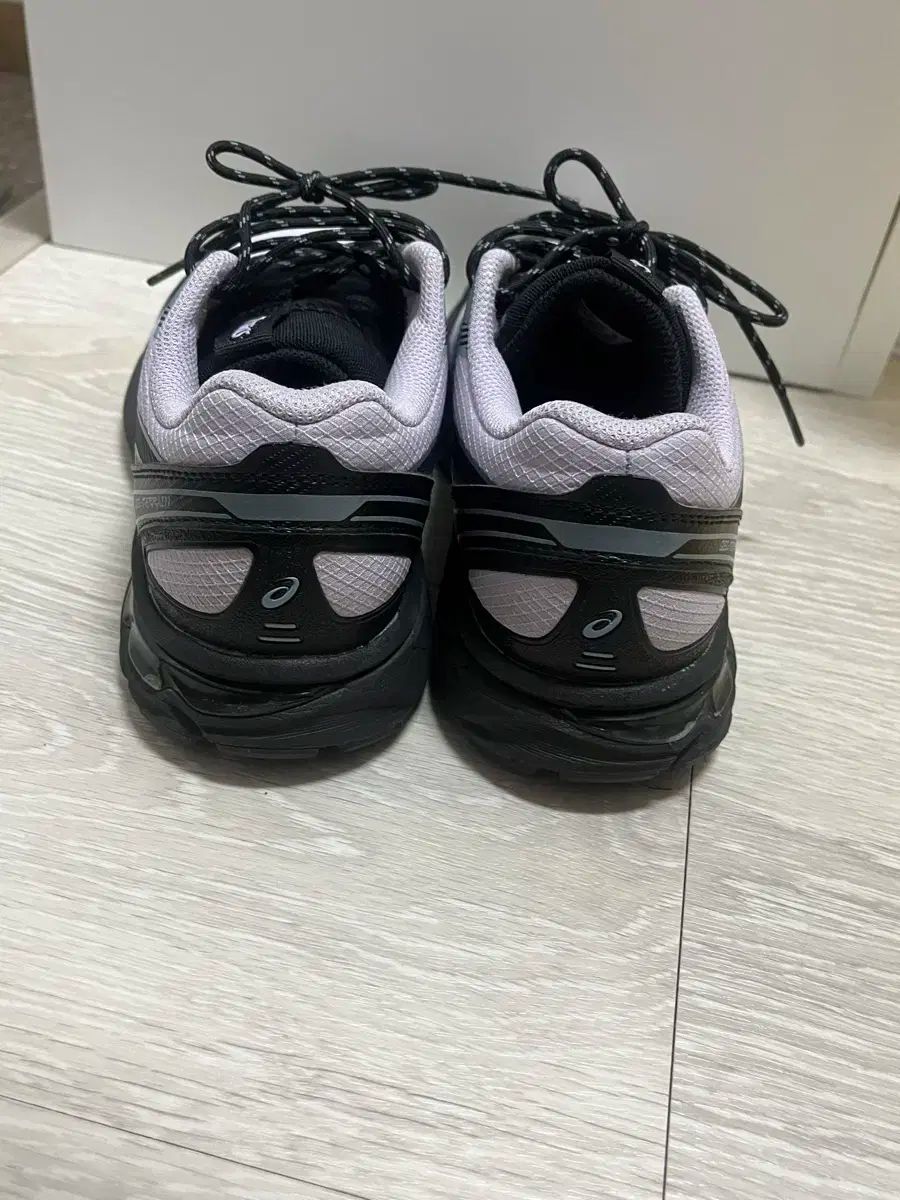 アシックス ゲルテレイン