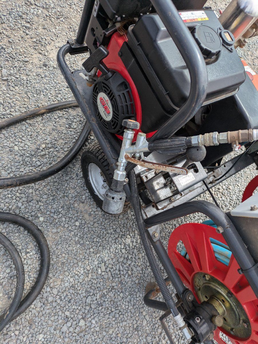 鹿児島発 新ダイワ エンジンカッターECD7500 ブレード、ホースダスト