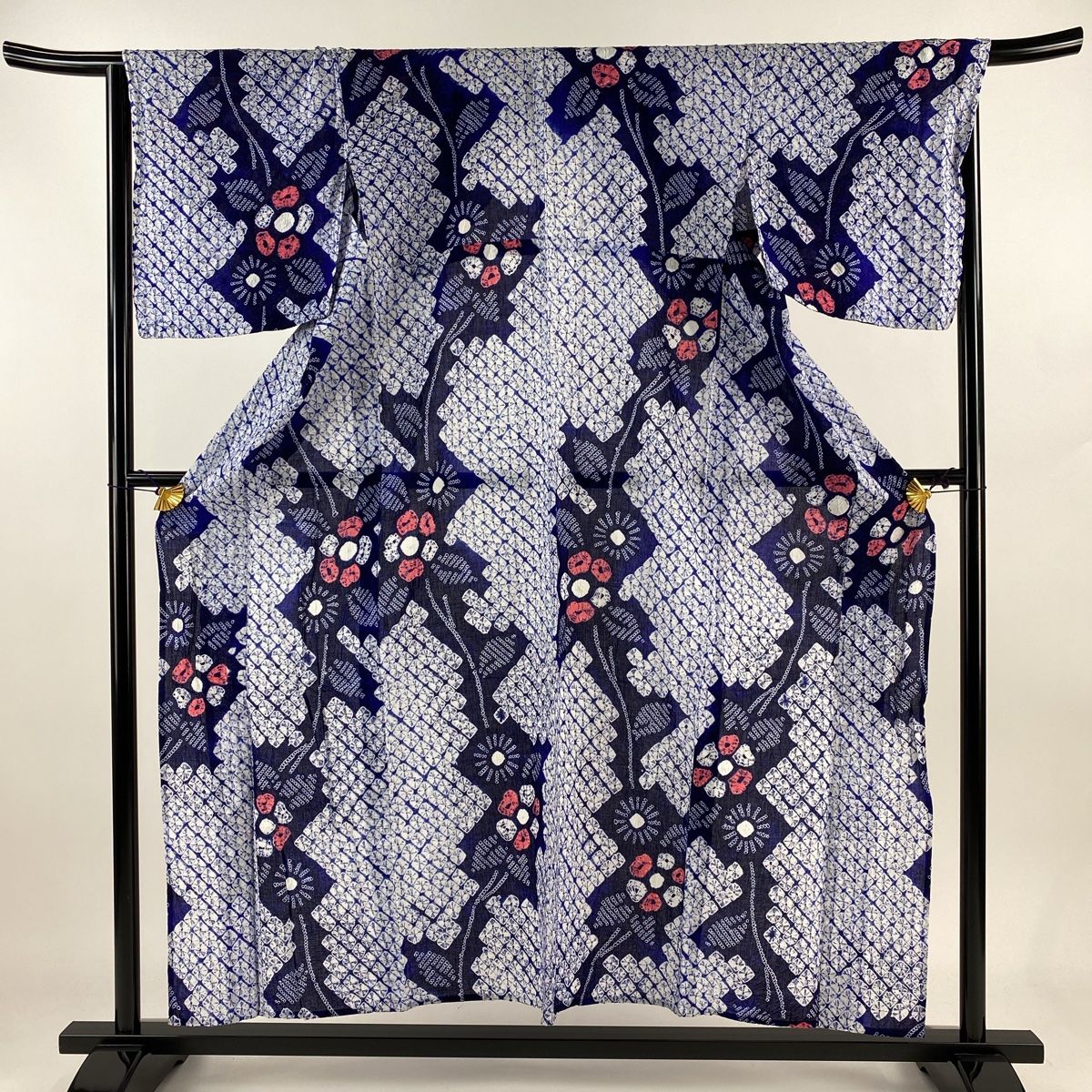 浴衣 身丈155cm 裄丈65.5cm M 絞り浴衣 草花 紫 綿 名品