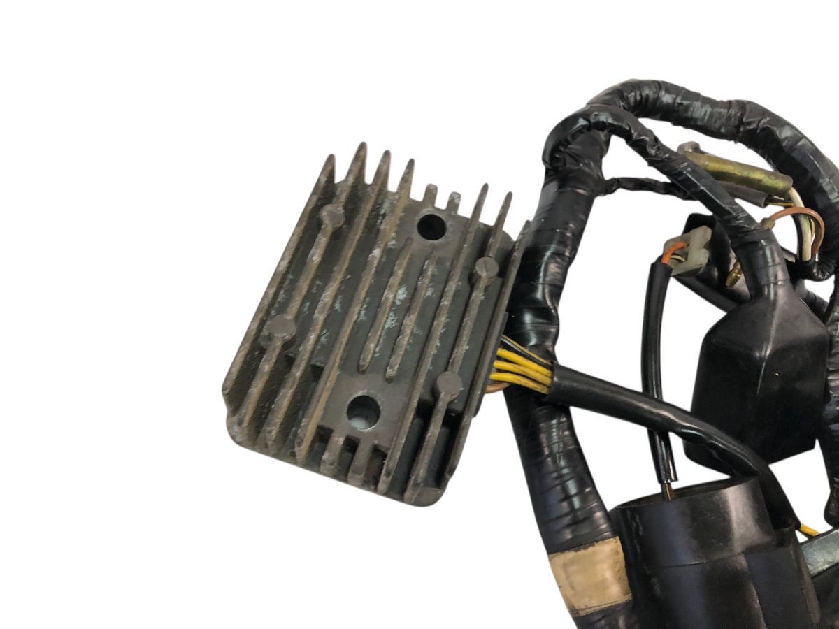 レギュレーター リレー