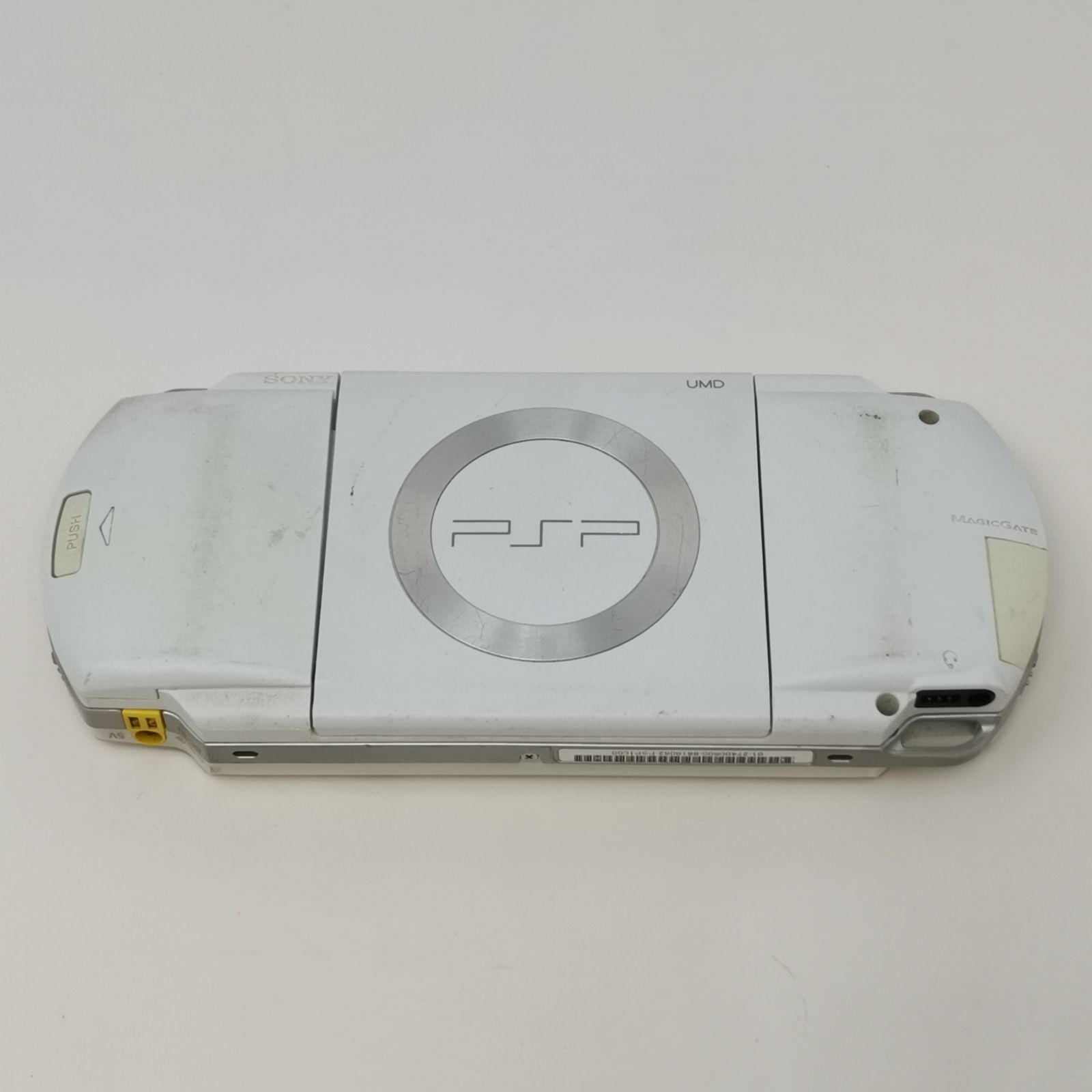 ソニー PSP-1000 ホワイト バッテリー/充電器ないため動作未確認