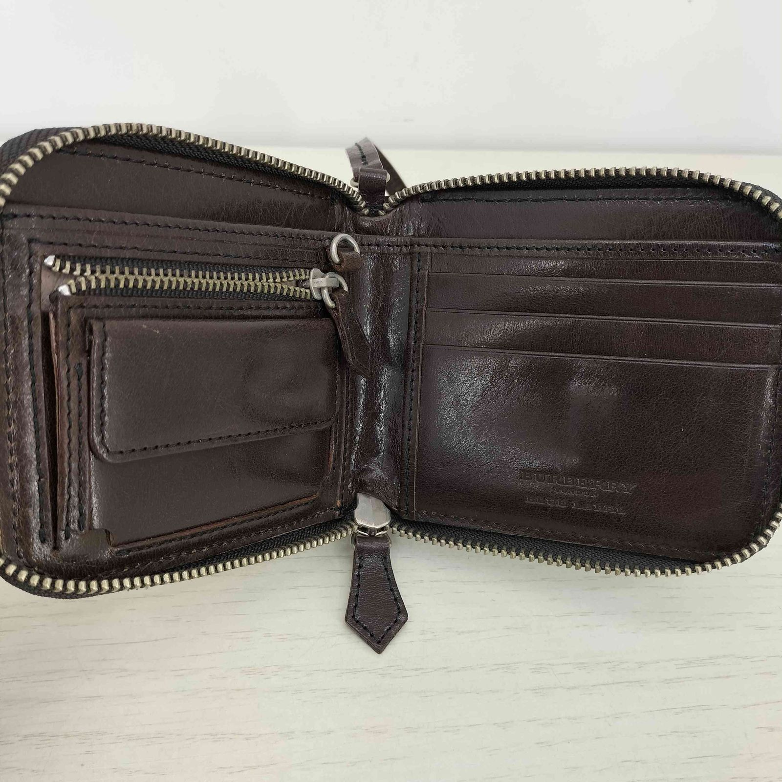バーバリーブルーレーベル BURBERRY BLUE LABEL ラウンドジップ 二
