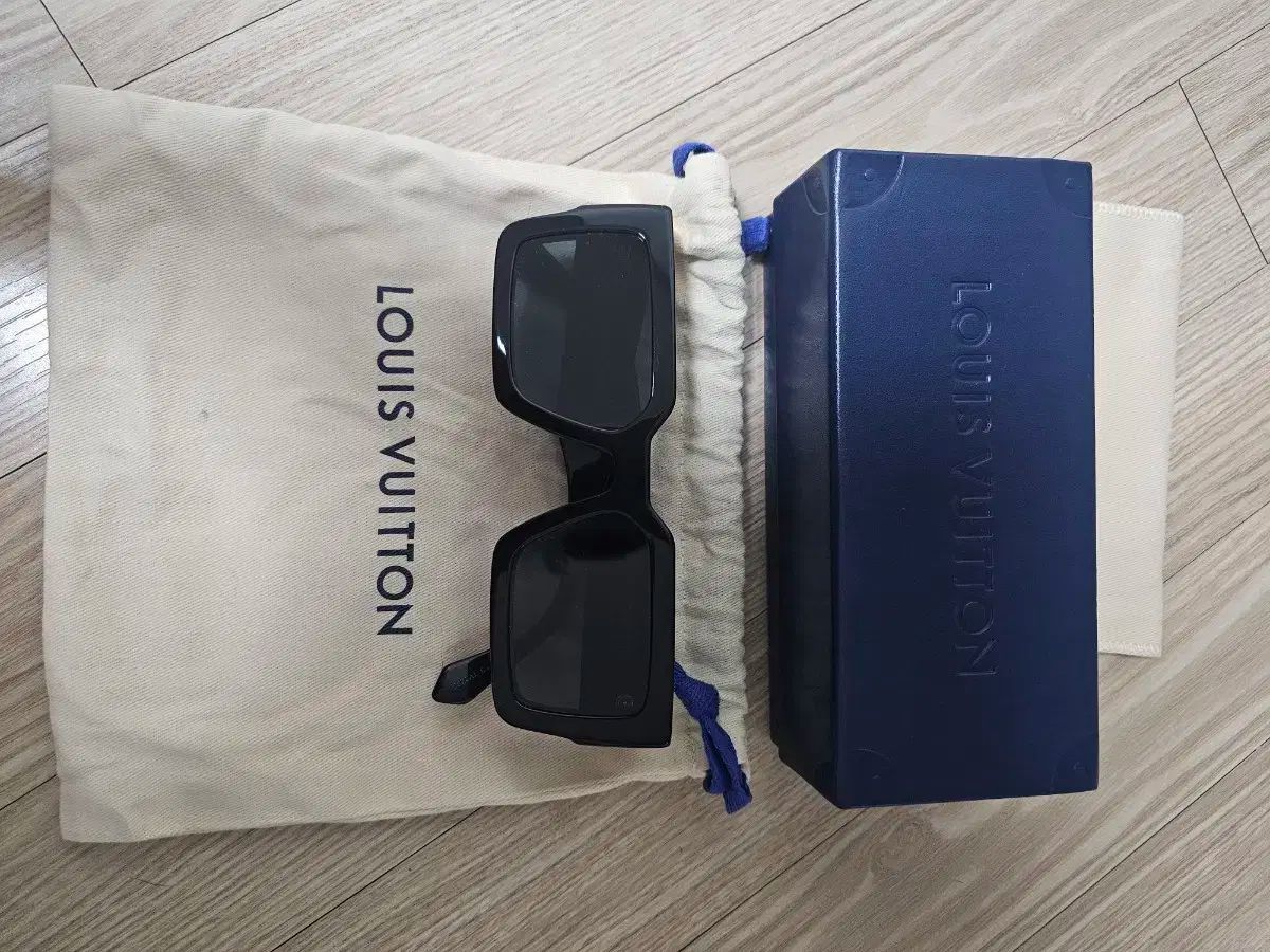 ルイ ヴィトン LV 衝突 サングラス