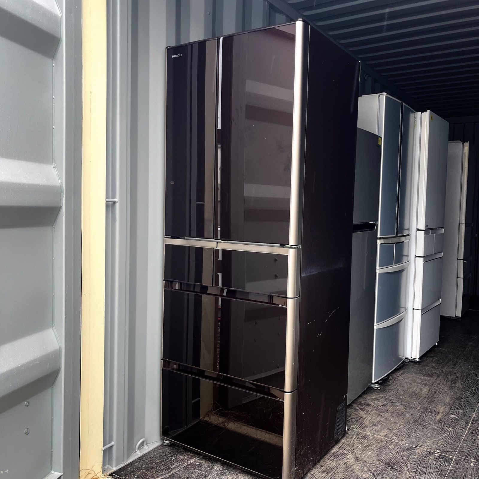 41取付無料！日立真空チルド搭載 スタイリッシュブラウン6ドア冷蔵庫！洗濯機 41取付無料！日立真空チルド搭載 スタイリッシュブラウン6ドア