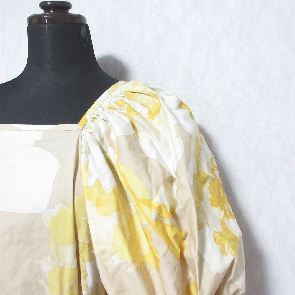 美品 leur logette ルールロジェット ピナフラワートップ 花柄