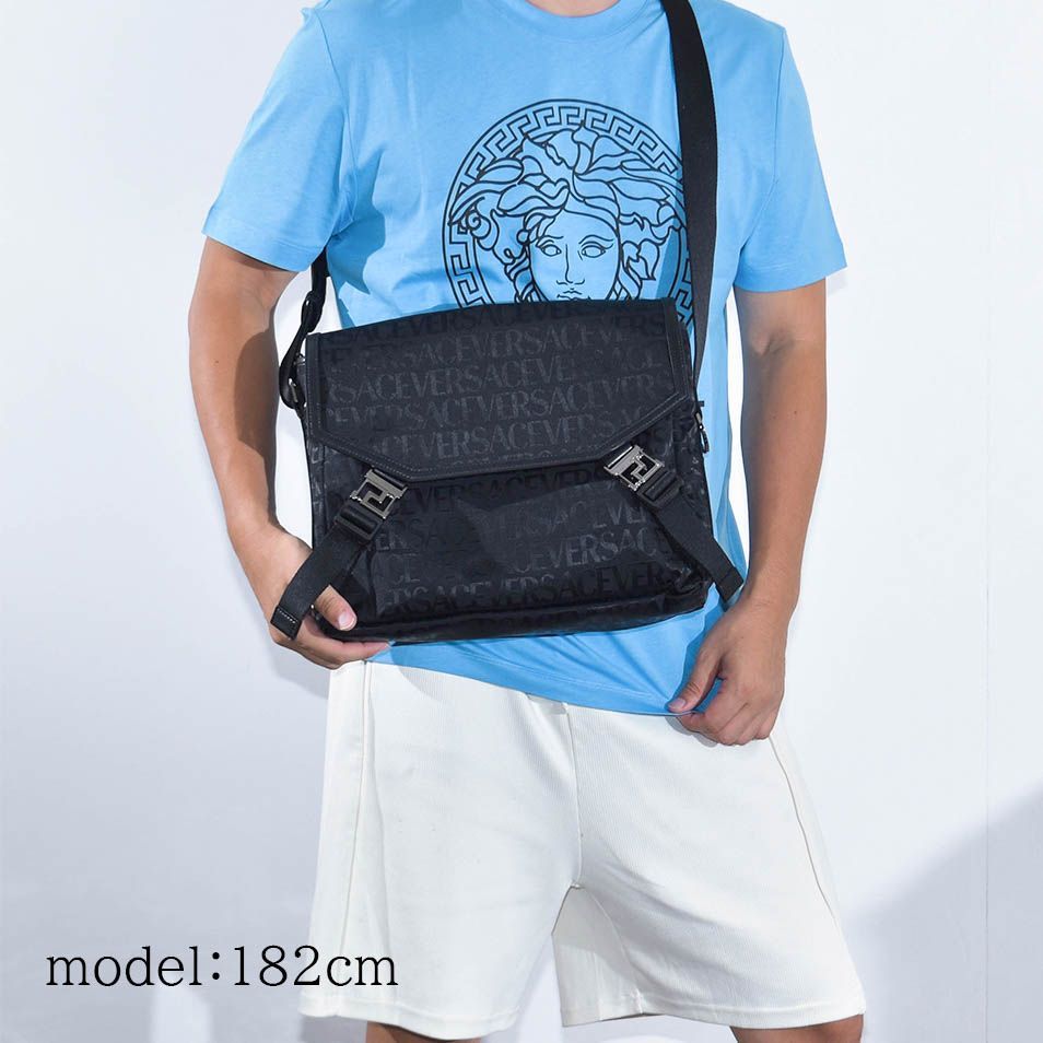 VERSACE メッセンジャーバッグ オールオーバーロゴ ジャガード