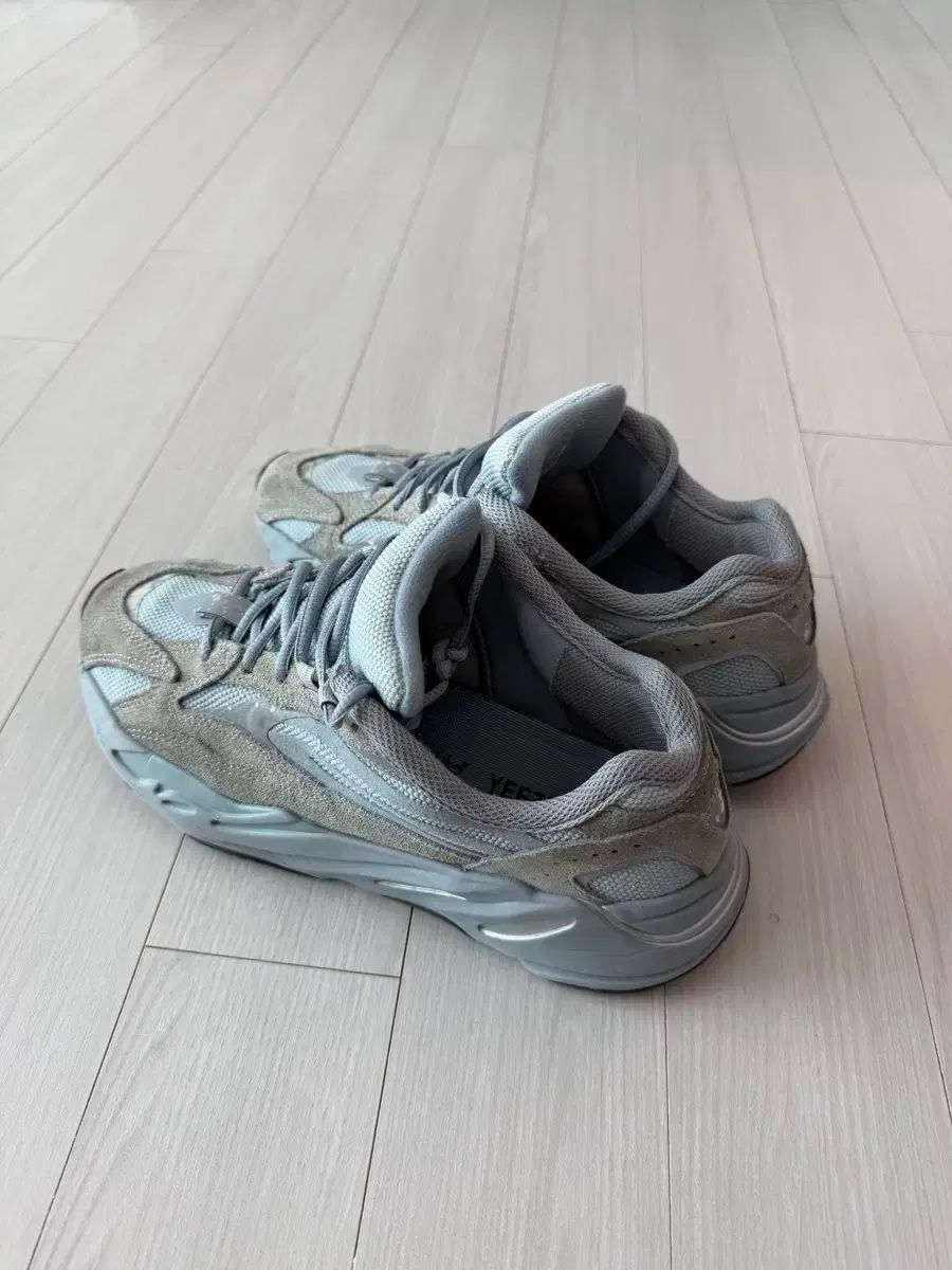 ホスピタル ブルー