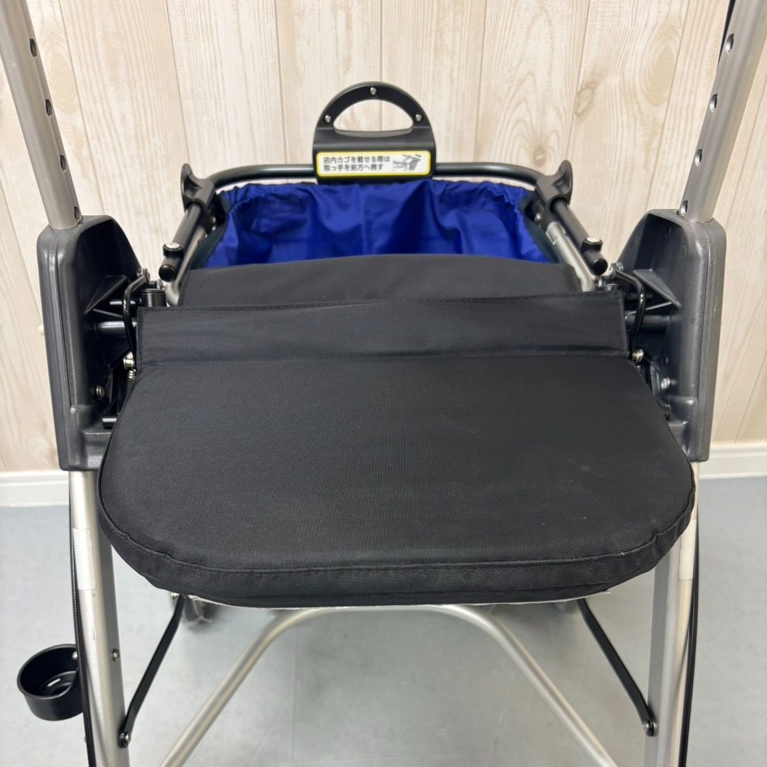 歩行車 歩行補助