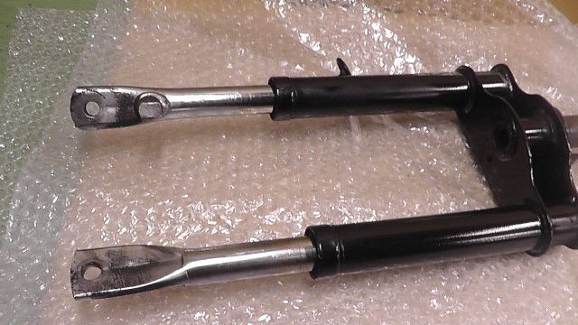 の フロントフォーク