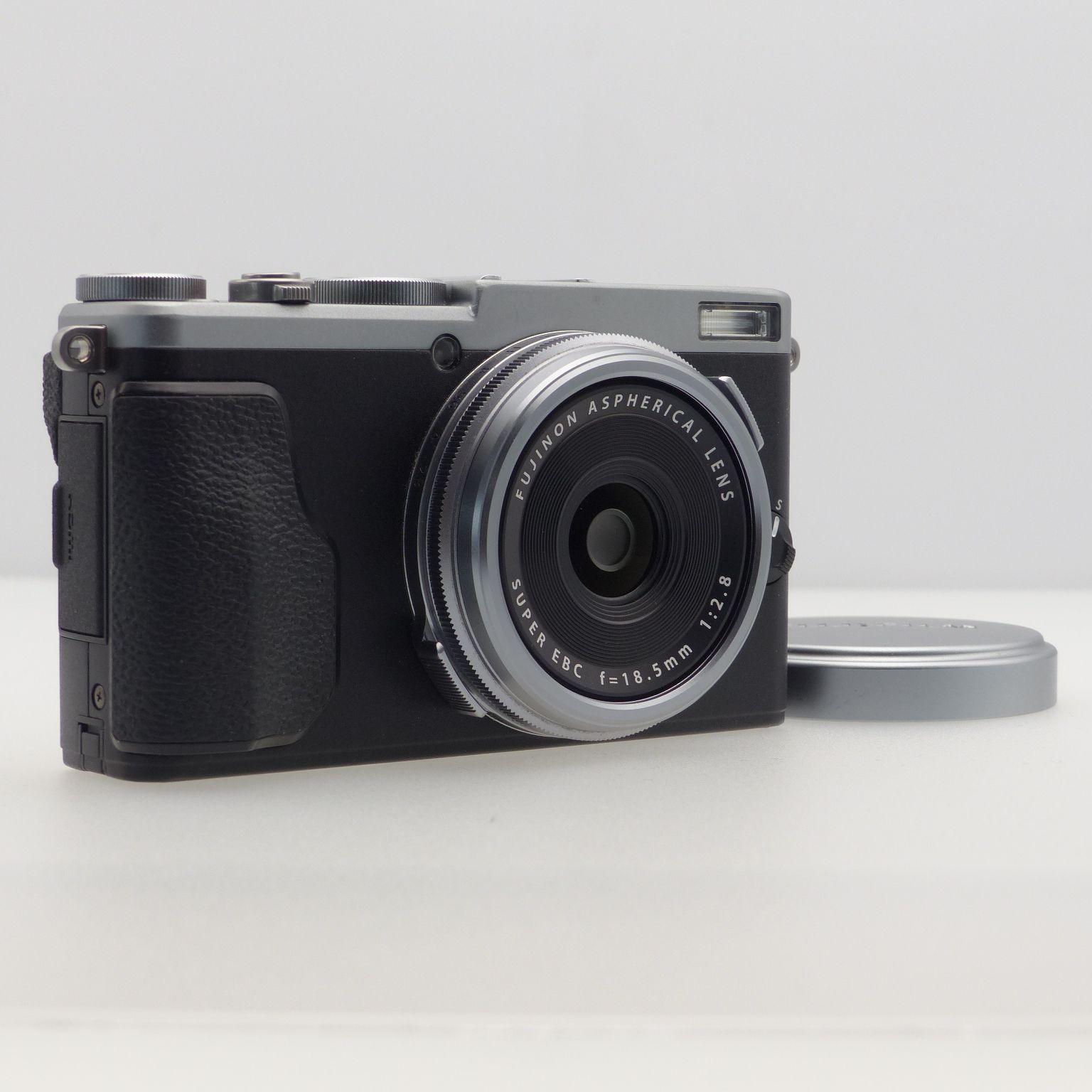 FUJIFILM X70用レンズフード LH-X70S(シルバー) - その他