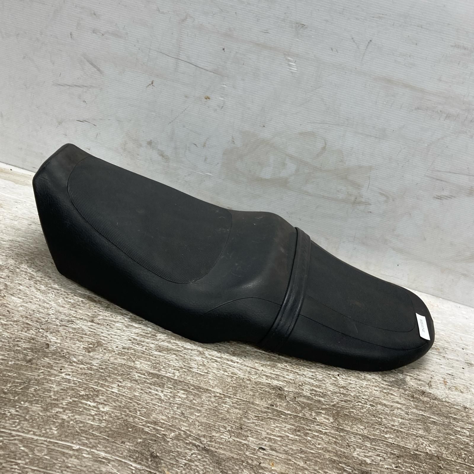 SUZUKI バンディット250 GJ77A シート スズキ
