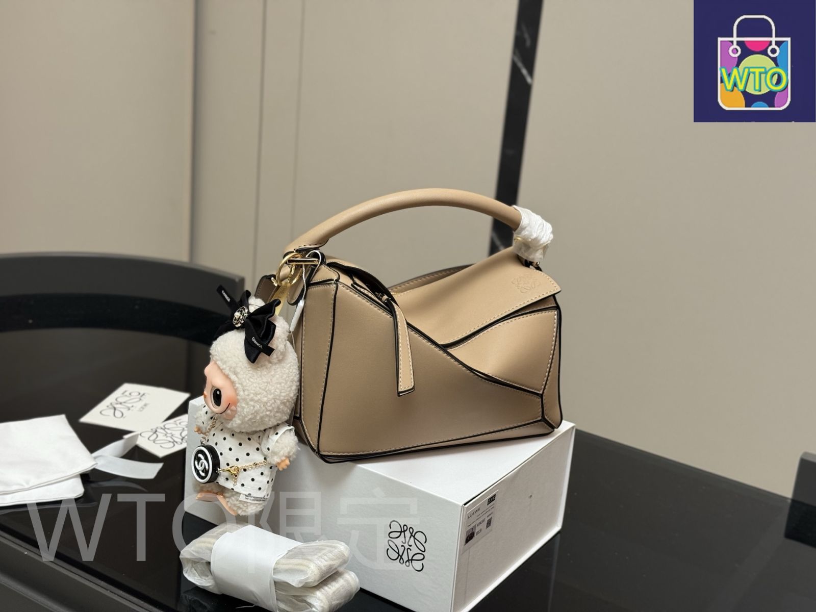 Loeweロエベ ★Handbag★ジオメトリック ハンドバッグ 今日特価】Loewe ロエベ ジオメトリックバッグ パズルエッジ 高
