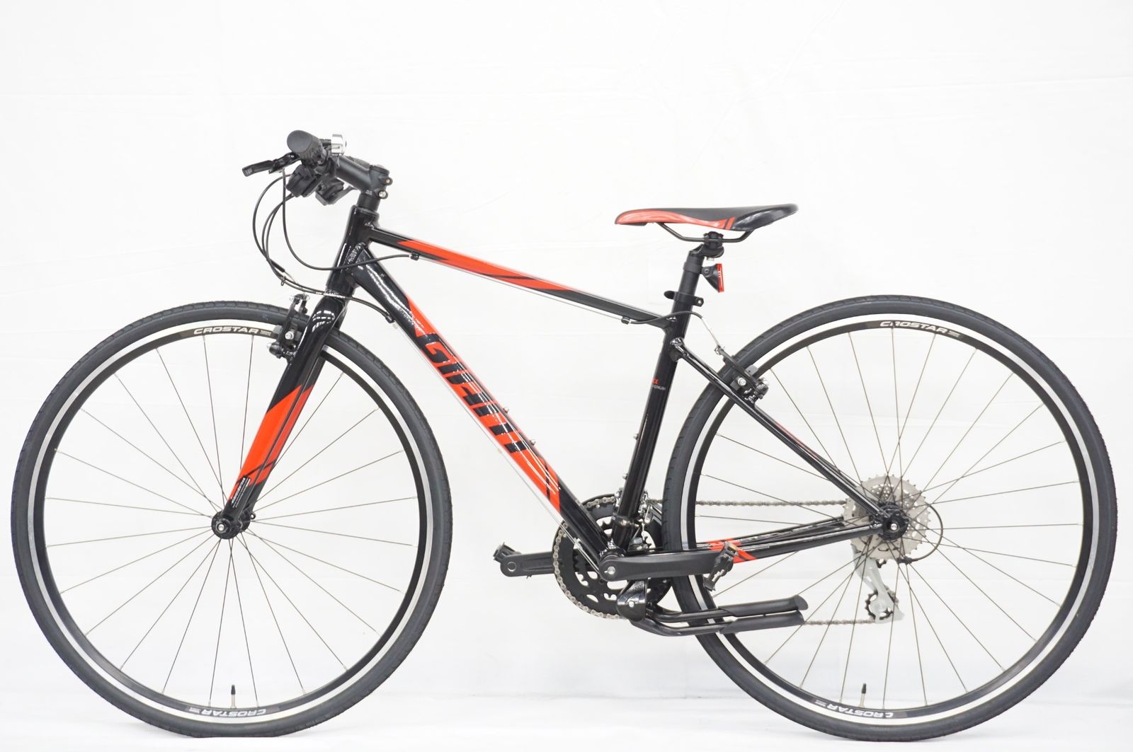 GIANT 「ジャイアント」 CROSTAR 2021年モデル クロスバイク