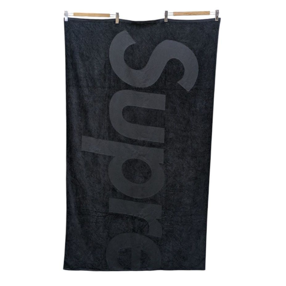 23SS Suoreme Tonal Logo Towel Black シュプリーム バスタオル トーナル ロゴ ブラック