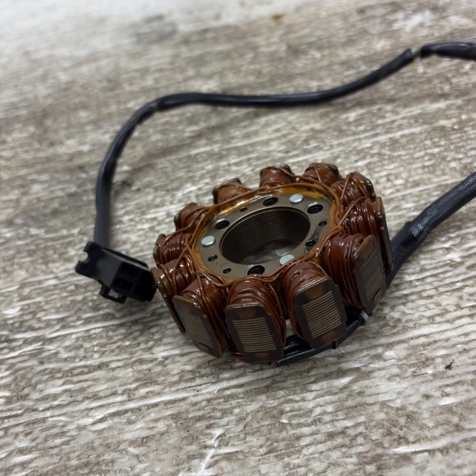 バリオス2 ZR250B