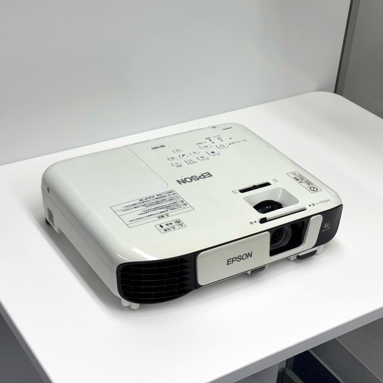 ☆【おすすめ良品】EPSON EB-W41 プロジェクター 高輝度3300lm
