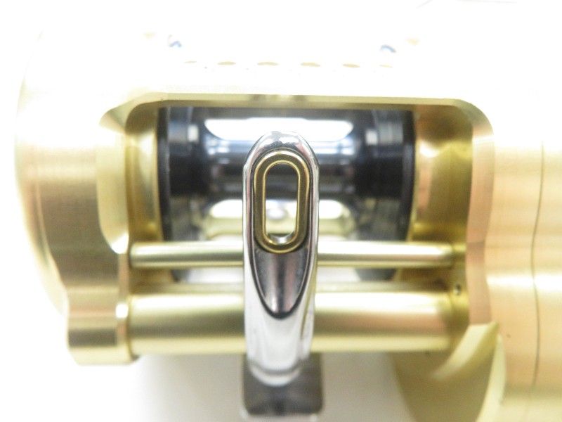 シマノ 23カルカッタコンクエスト MD 401 XGLH 04-