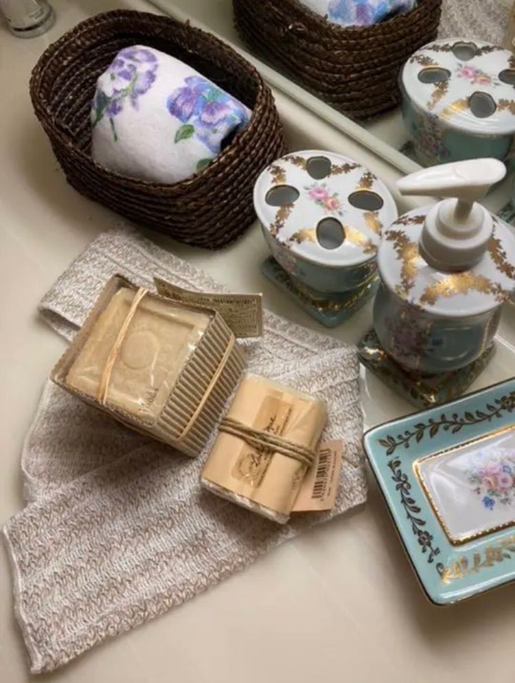 ブルガリ ローゼンタール 灰皿 小物入 エキセントリカ 中古品 (110085