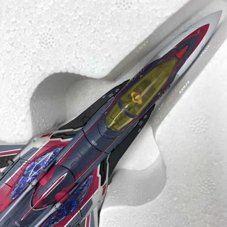 BANDAI - DX超合金劇場版 VF-31AX カイロスプラス ミラージュ・ファリーナ・ジーナ DX超合金 劇場版 VF-31AX カイロスプラス（ミラージュ