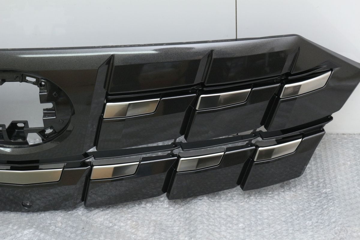 車 【新車外し 美品】トヨタ 40 アルファード 純正 フロントグリル 