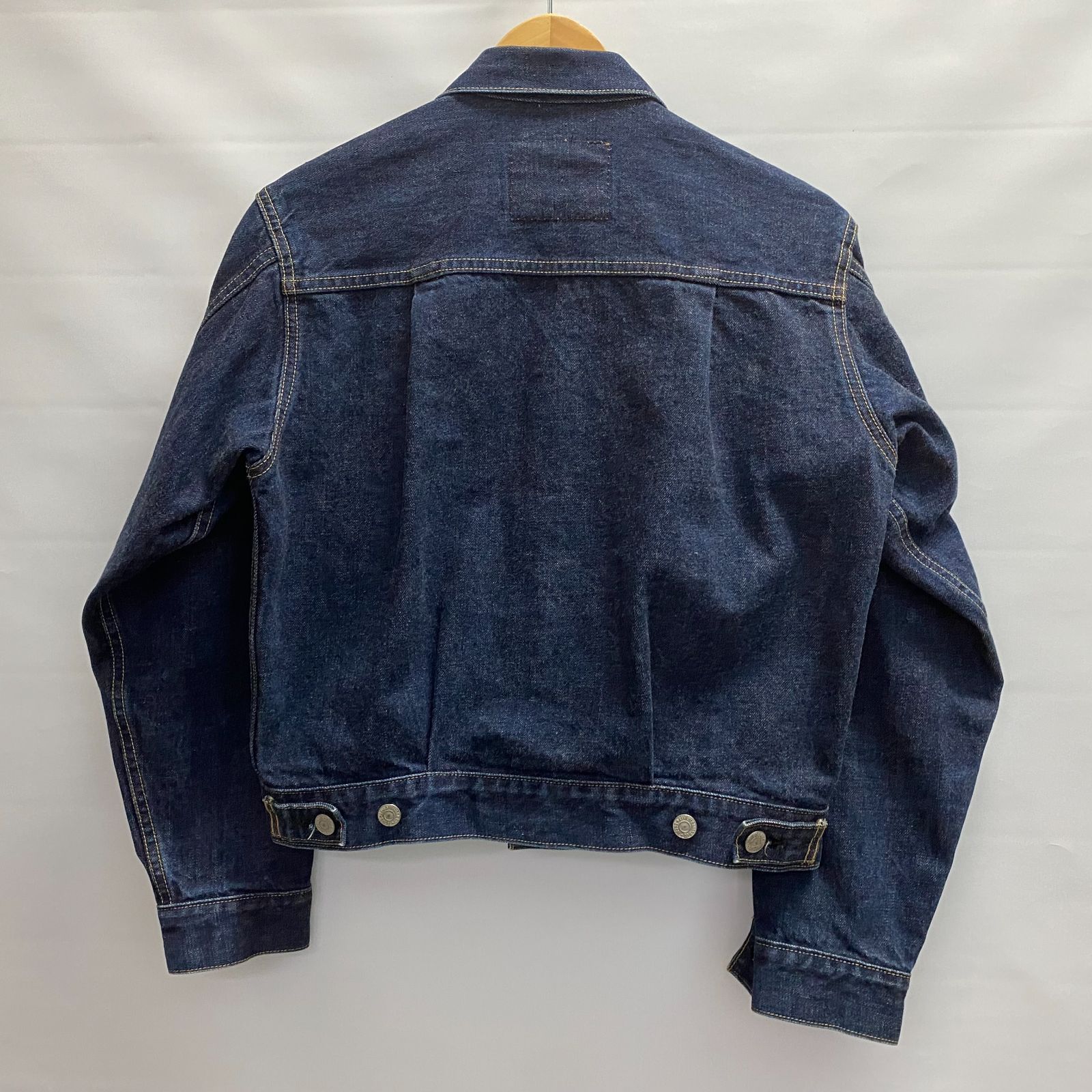 浜館75-2030】 【店舗併売品】 Levi