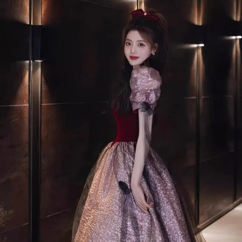 ドレス レディース ロングドレス 2025 晩礼服 エレガント 小衆デザイン フレンチ風 成人式 パーティー 発表会 演奏会 ステージ衣装 年会